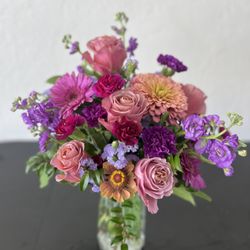 Hand Creations Flowers and Events - Seasonal spring bouquet