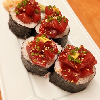 Towa - Maguro Maki - Japanese Near Me - New York, New York Towa - Maguro Maki - Japanese Near Me - New York, New York