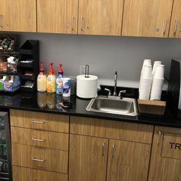 Great Starbucks Coffee Staton. Cold drinks also available. Four coffee roasts available.
