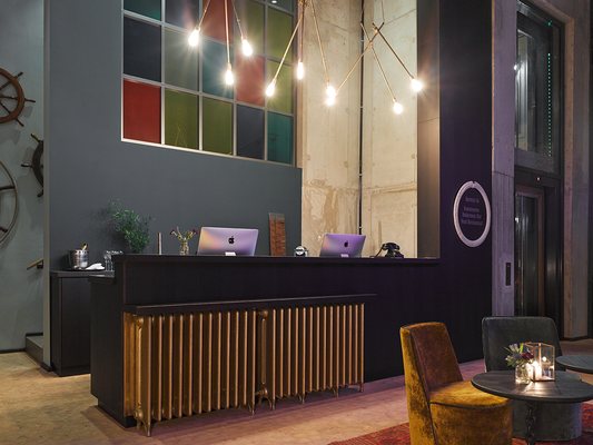 25hours Hotel Hamburg Altes Hafenamt by null