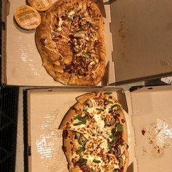 Pizza Hut - This somehow did not make me want to eat this....