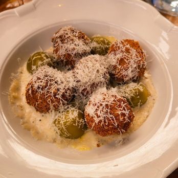 Pepp & Dolores - Italian Near Me - Ohio, Ohio