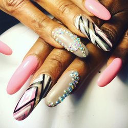 Endless Nails