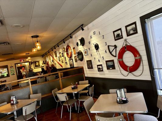 Lockview Restaurant by null