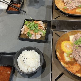 Boiling Point - Spicy Tangy Beef Beef Hot Soup - Taiwanese Near Me - Tukwila, Washington Boiling Point - Spicy Tangy Beef Beef Hot Soup - Taiwanese Near Me - Tukwila, Washington