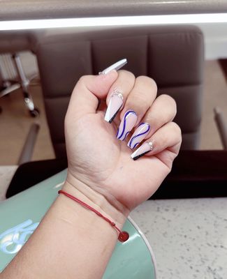 Peony Nail Spa by null