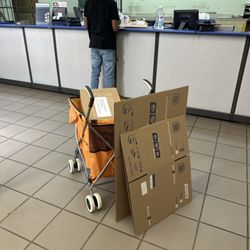 United State Post Office - Airport - Dropping Off Packages