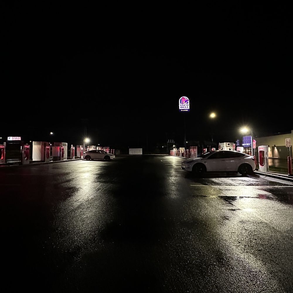 Tesla Supercharger - Sutherlin - Lots of chargers - EV Charging Stations Near Me - Sutherlin, Oregon Tesla Supercharger - Sutherlin - Lots of chargers - EV Charging Stations Near Me - Sutherlin, Oregon