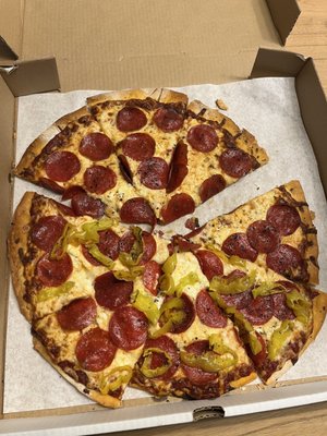 Big Tomato Pizza by null