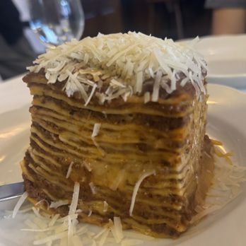 I Sodi - Lasagna a Sugo - Tuscan Near Me - New York, New York I Sodi - Lasagna a Sugo - Tuscan Near Me - New York, New York