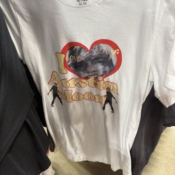 Goodwill - Savage - Thrift Stores Near Me - Savage, Minnesota