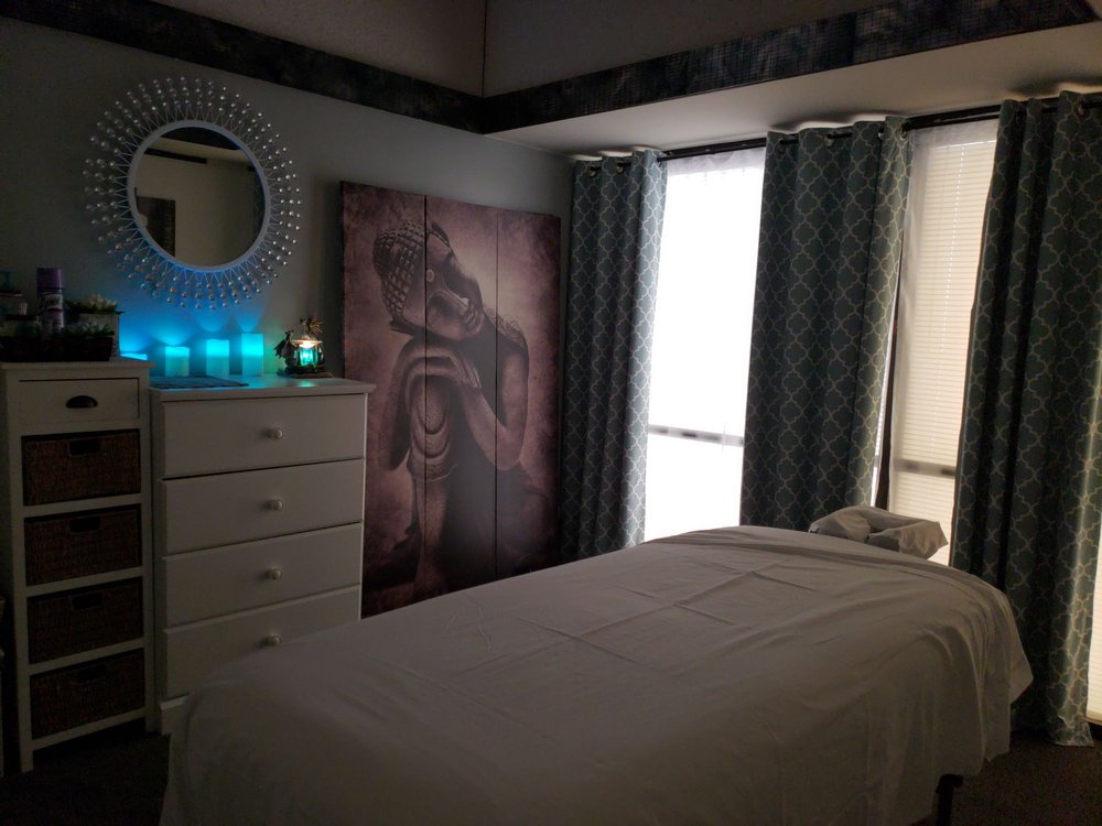 First Start Thai Massage, Honolulu Roadtrippers