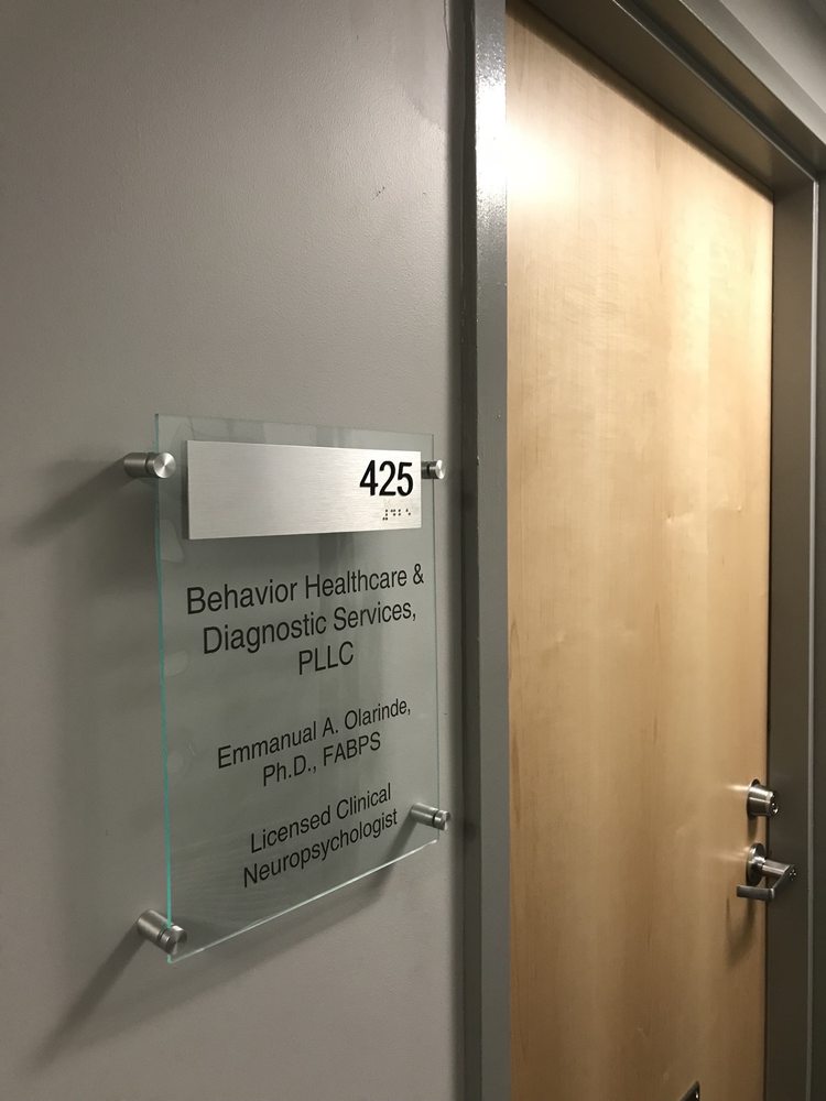 Emmanuel Olarinde, PhD - grief counselor in Washington, DC, DC