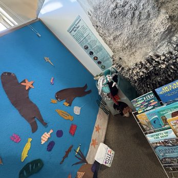 Cabrillo Marine Aquarium - Aquariums Near Me - San Pedro, California