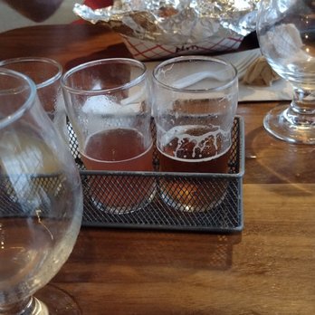 Dorchester Brewing - Flight - Breweries Near Me - Boston, Massachusetts Dorchester Brewing - Flight - Breweries Near Me - Boston, Massachusetts