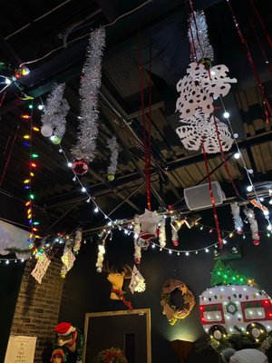 Blitzen’s on Bagley by null