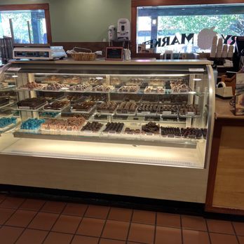 The Berry Market - There's also some sweets - Farmers Market Near Me - Buena Park, California