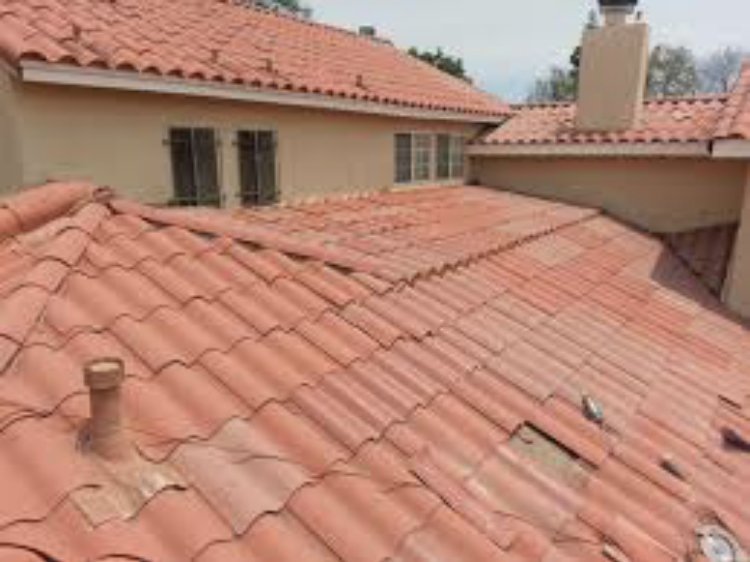 Slide of Maximum Roofing Services