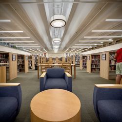 Greenwich Library - Plenty of seating to read