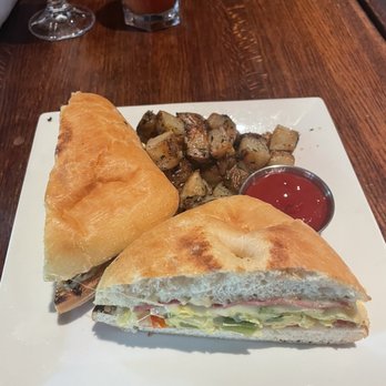 Skinner's Loft - SALAMI, PEPPER & SCRAMBLED EGG SANDWICH - New American Near Me - Jersey City, New Jersey Skinner's Loft - SALAMI, PEPPER & SCRAMBLED EGG SANDWICH - New American Near Me - Jersey City, New Jersey