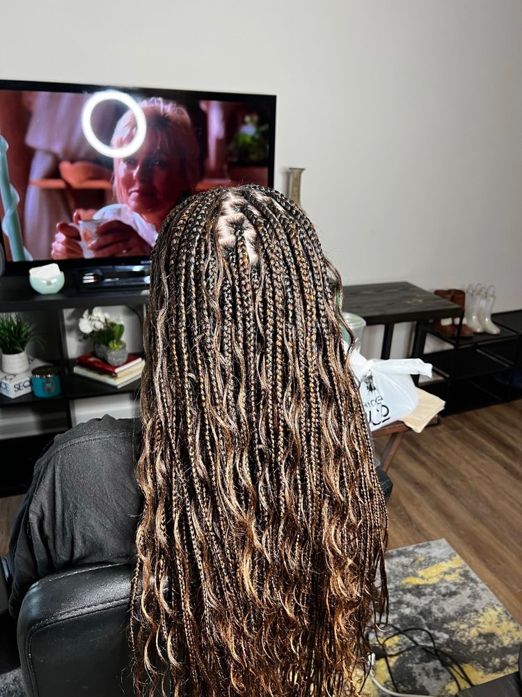 SALONTRA SELECT SUITES Updated September 2024 20 Photos 8200