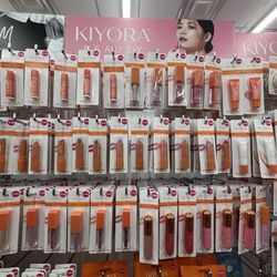 Daiso - Makeup