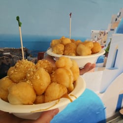 Honey Puff Queen - Delicious honey puffs, Greek Loukoumades at McKell Park