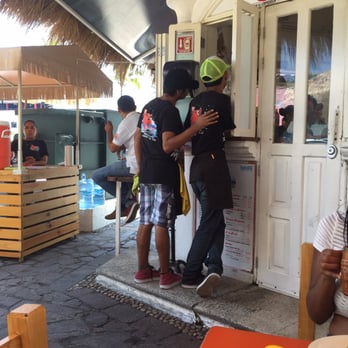 El Camaron Express - The food pick up area. - Seafood Near Me - Puerto Vallarta, JAL El Camaron Express - The food pick up area. - Seafood Near Me - Puerto Vallarta, JAL
