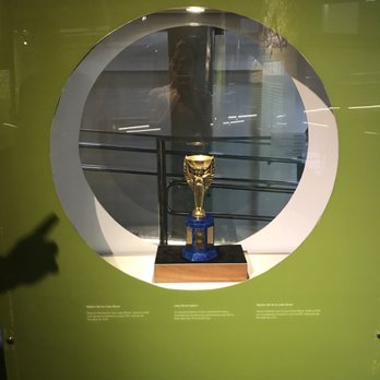 Museu Pelé - Museums Near Me - Santos, SP