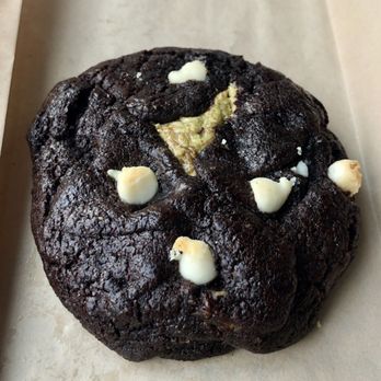 Cookieee Boys - "Dubai chocolate" stuffed cookie - Desserts Near Me - Troy, Michigan