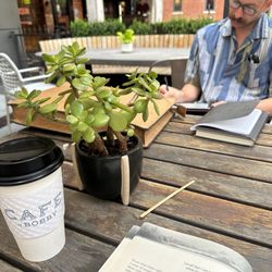 Cafe At Bobby