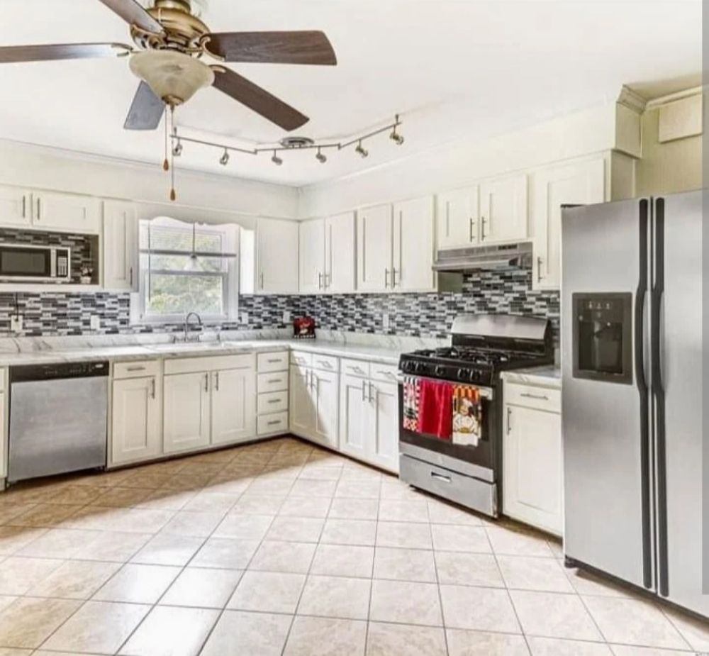 Slide of J&D Handyman Service