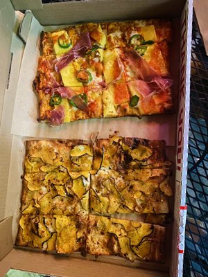 Triple Beam Pizza by null