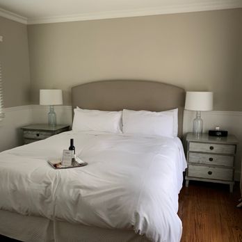 Inn On Randolph - Bed & Breakfast Near Me - Napa, California