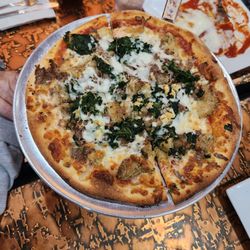 Buongiorno Pizza and Pasta - Personal pizza