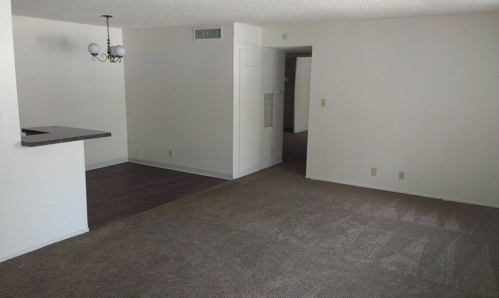 VILLAS AT PARKSIDE Updated August 2024 381 W Hawkeye Ave, Turlock