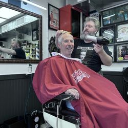 Maui Barber Shop - Maui Barber Shop