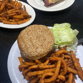 Blvd Diner - BLVD burger - Diners Near Me - Sunnyside, New York