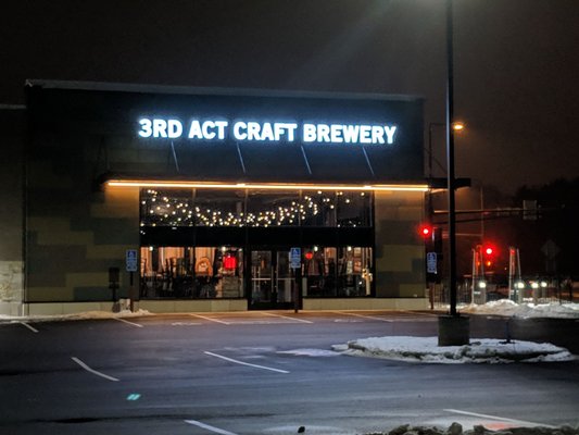 3rd Act Craft Brewery by null