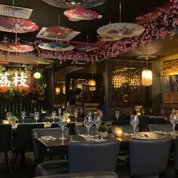 Lychee Oriental - Inside