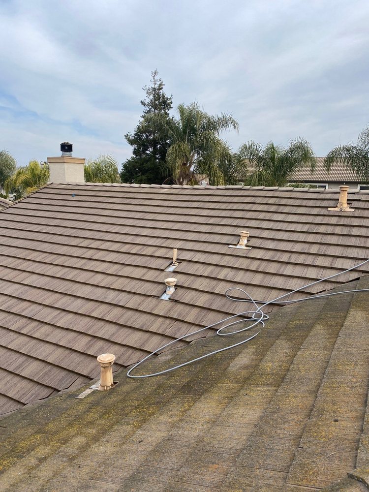 Slide of Moss X Roof Cleaning and Repair