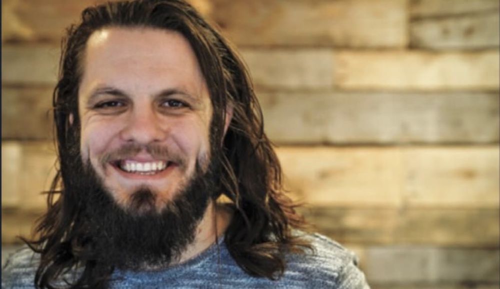 Slide of The HandyVan