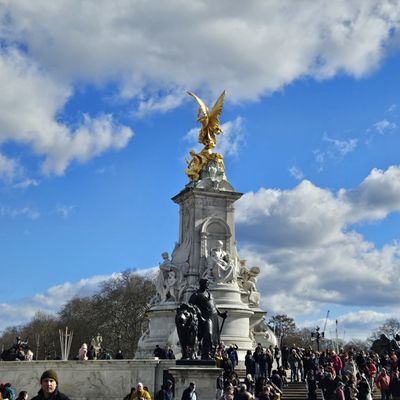 Queen Victoria Memorial by null