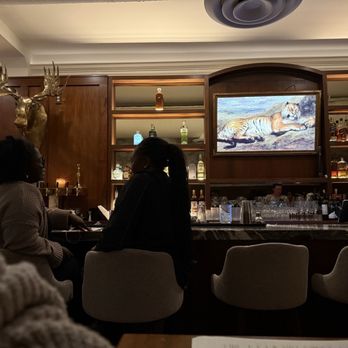 Lobby Bar - Bar area - American Near Me - Washington, DC, District of Columbia