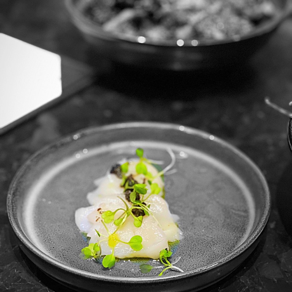 3SIXTY Bistro - Scallop tataki @whaevaeats - Bars Near Me - Burlingame, California