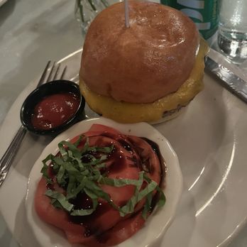 Cafe Intermezzo - Midtown - Americano Burger w/Balsamic Basil Tomatoes - Cafes Near Me - Atlanta, Georgia