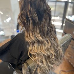 3636 Salon & Barbershop - 18" extensions in balayage.