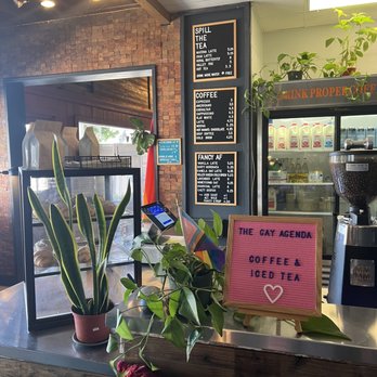 Queen Cup Coffee - Coffee & Tea Near Me - Los Olivos, California Queen Cup Coffee - Coffee & Tea Near Me - Los Olivos, California
