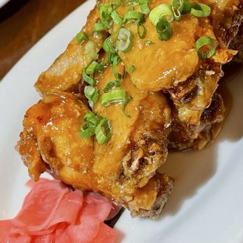 FOB Kitchen - Sticky Wings - Filipino Near Me - Oakland, California FOB Kitchen - Sticky Wings - Filipino Near Me - Oakland, California