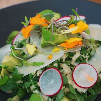 Perry St - Boston Lettuce and Arugula Salad - New American Near Me - New York, New York
